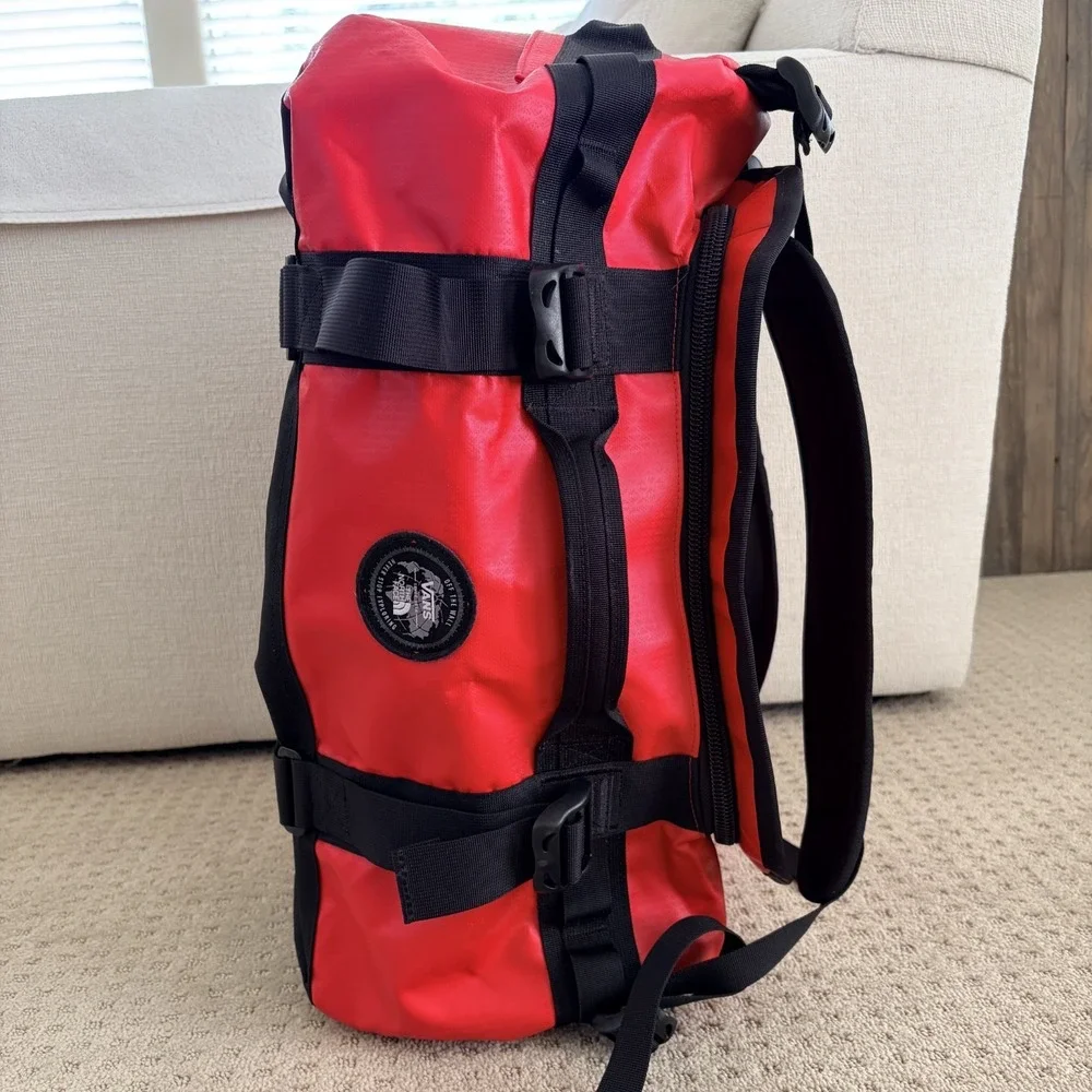 VANS‎ X THE NORTH FACE BASECAMP RED DUFFEL 50L BAG W/ Travel Bag